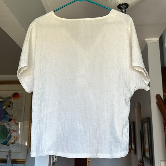 🌺 Zara White V neckline Front Twist Top Sz M - Picture 3 of 5
